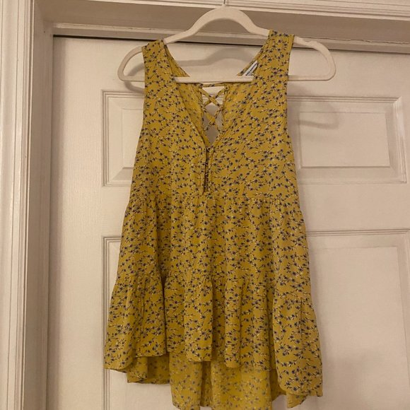 Spring Outfit Bundle - Picture 3 of 4